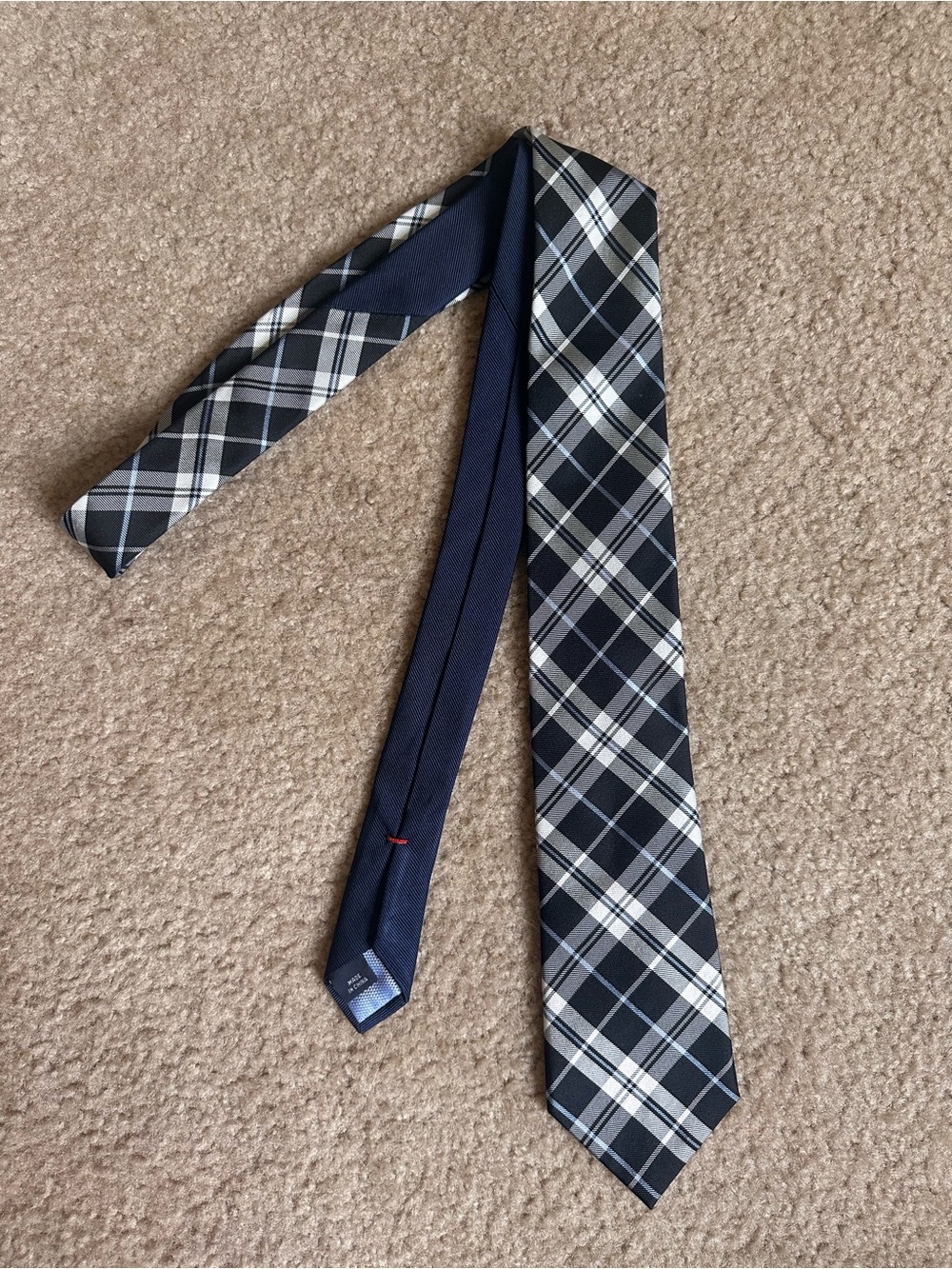 Tommy Hilfiger Classic Plaid Men’s Tie